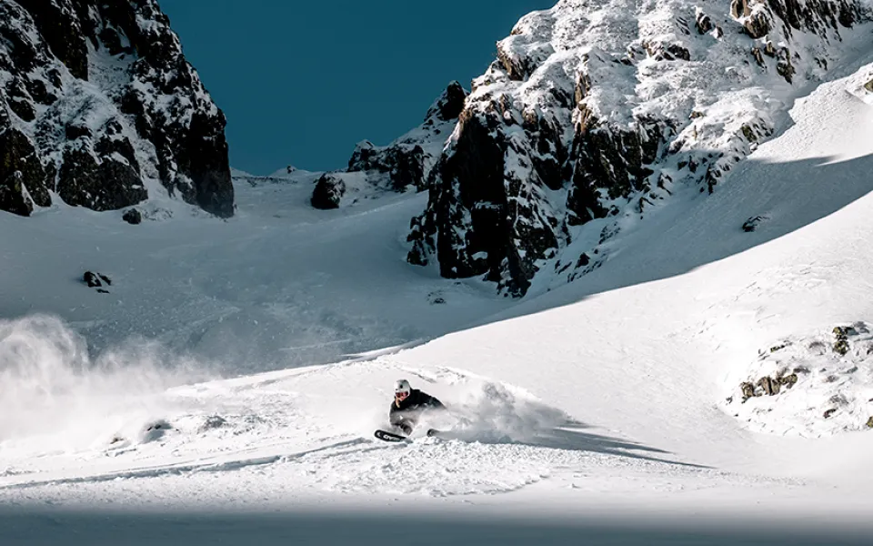 what-is-freeride-skiing