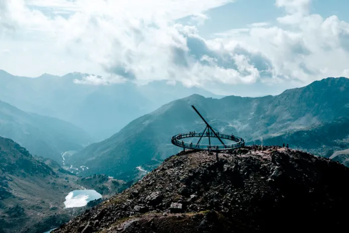 MIRADOR-SOLAR-DE-TRISTAINA